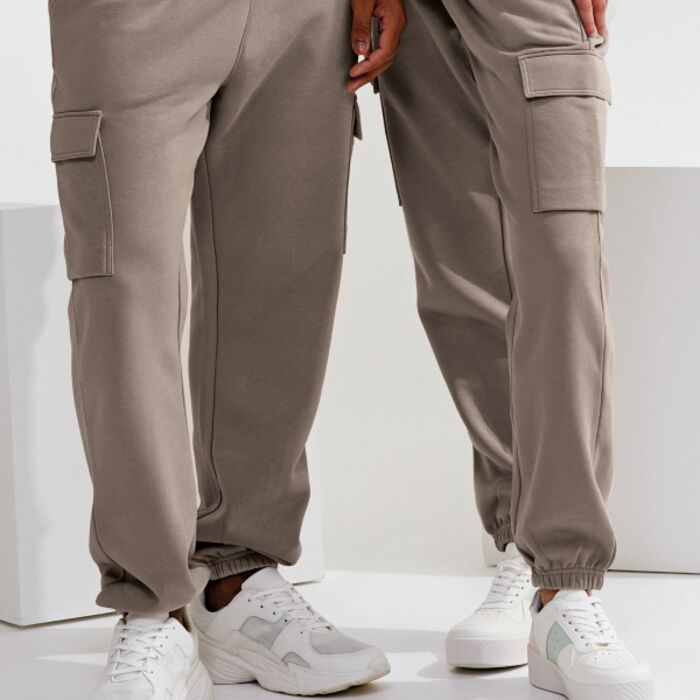 Unisex cargo recycled joggers Thumbnail